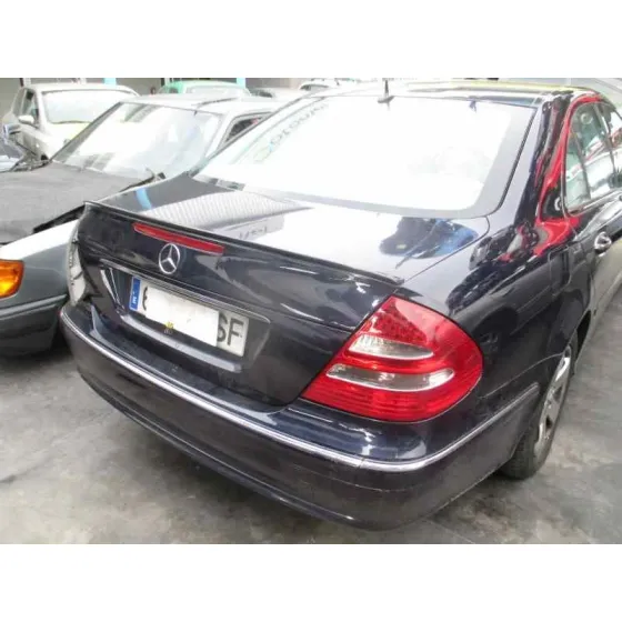 MERCEDES CLASE E (W211) BERLINA '2004 E 270 CDI (211.016) AZUL