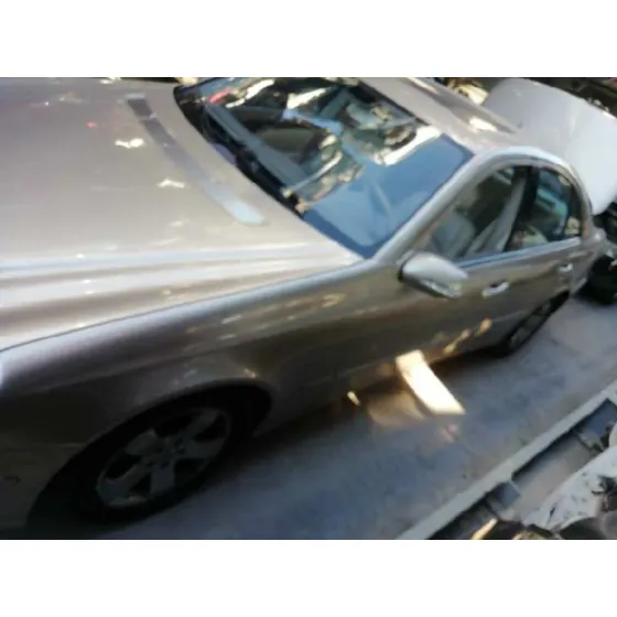 MERCEDES CLASE E (W211) BERLINA '2004 E 320 CDI (211.026) DORADO