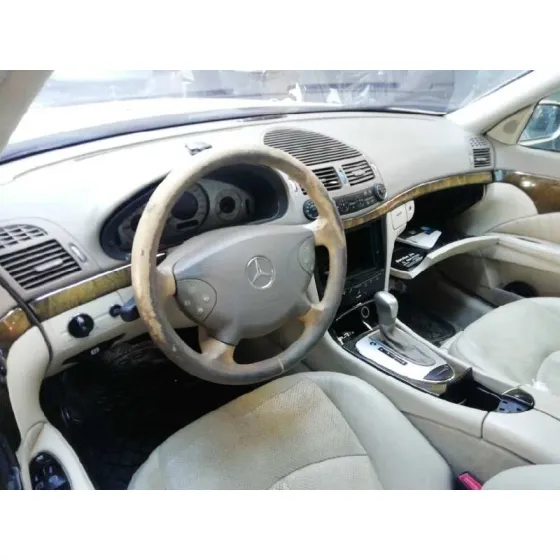 MERCEDES CLASE E (W211) BERLINA '2004 E 320 CDI (211.026) DORADO