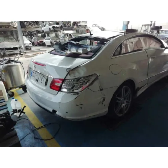 MERCEDES CLASE CLK (W207) COUPE '2010 2.1 CDI CAT BLANCO