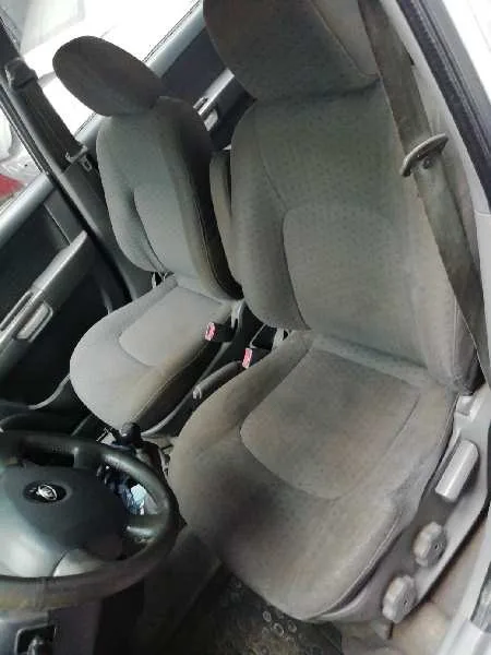 KIA CARENS '2005 2.0 CRDI EX MONOVOLUMEN GRIS