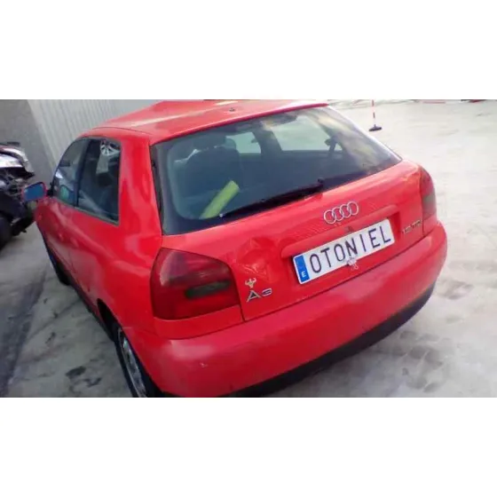 AUDI A3 (8L) '2003 1.9 TDI AMBITION ROJO