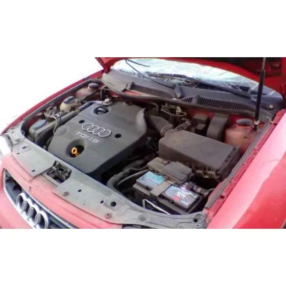 AUDI A3 (8L) '2003 1.9 TDI AMBITION ROJO