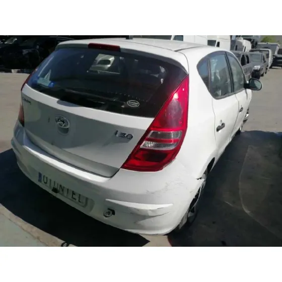 HYUNDAI I30 '2009 CLASSIC BLANCO