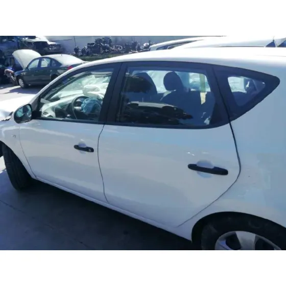 HYUNDAI I30 '2009 CLASSIC BLANCO