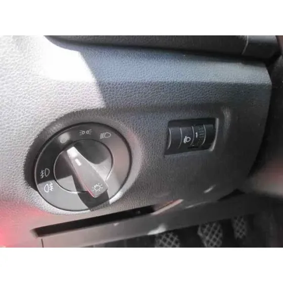 SKODA FABIA (5J2 ) '2008 URBAN ROJO