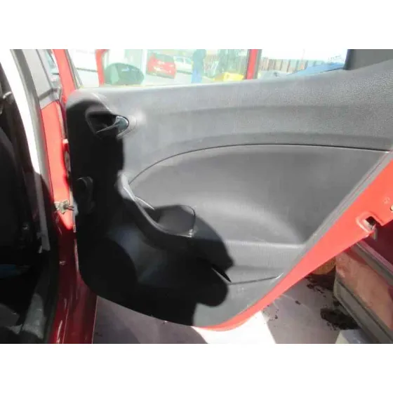 SEAT IBIZA (6J5) '2014 REFERENCE TECH ROJO