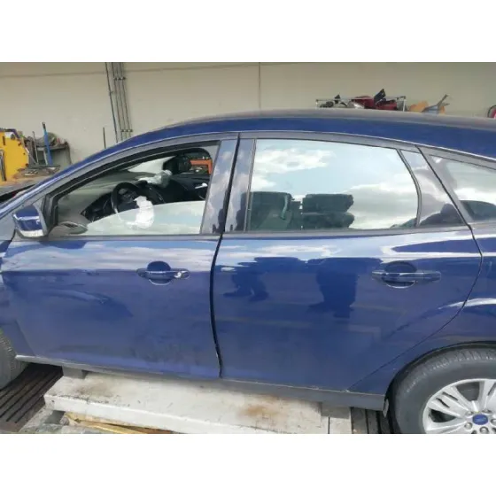 FORD FOCUS LIM. (CB8) '2014 AMBIENTE AZUL