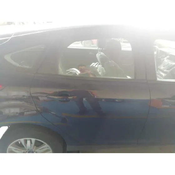 FORD FOCUS LIM. (CB8) '2014 AMBIENTE AZUL