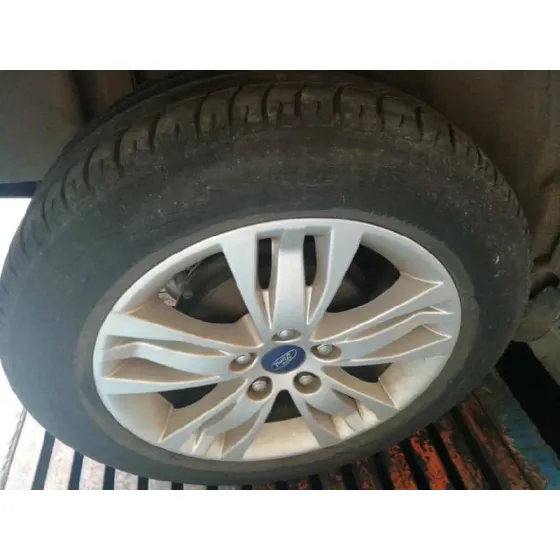 FORD FOCUS LIM. (CB8) '2014 AMBIENTE AZUL