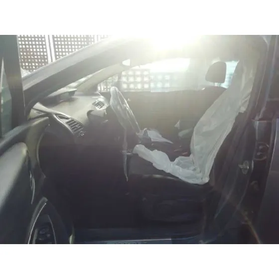 CITROEN C4 BERLINA '2009 1.6 16V HDI FAP GRIS