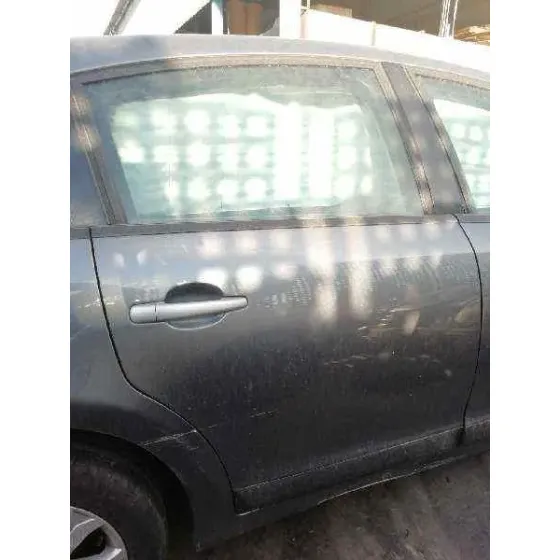 CITROEN C4 BERLINA '2009 1.6 16V HDI FAP GRIS