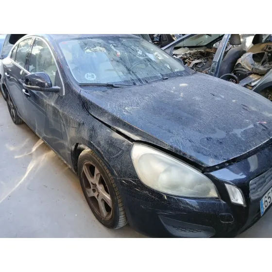Volvo S60 II (134) 2010
