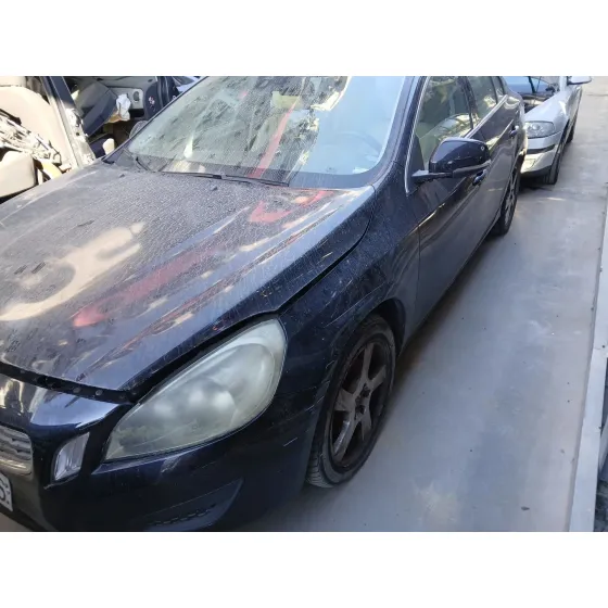 Volvo S60 II (134) 2010