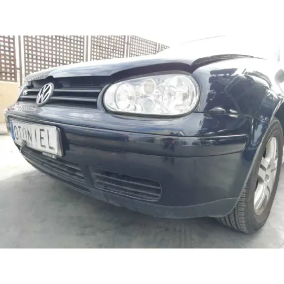 VOLKSWAGEN GOLF IV BERLINA (1J1) '2000 2.3 V5 CAT (AGZ) AZUL