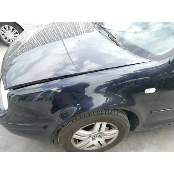 VOLKSWAGEN GOLF IV BERLINA (1J1) '2000 2.3 V5 CAT (AGZ) AZUL