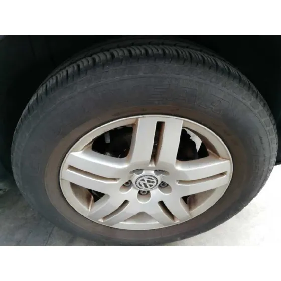 VOLKSWAGEN GOLF IV BERLINA (1J1) '2000 2.3 V5 CAT (AGZ) AZUL
