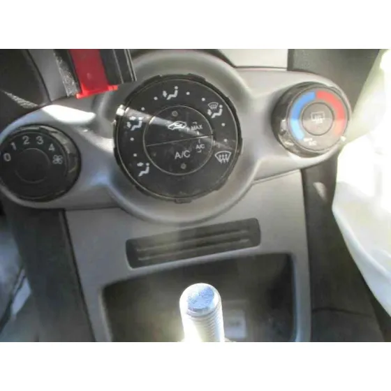 FORD FIESTA (CCN) '2013 SYNC EDITION GRIS