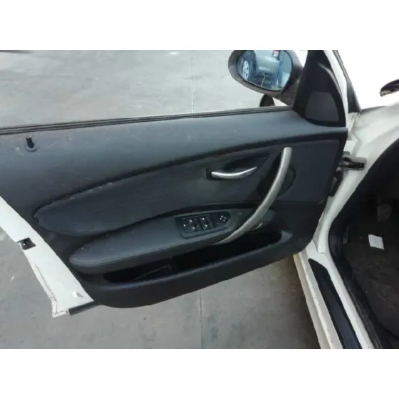 BMW SERIE 1 BERLINA (E81/E87) '2007 116I BLANCO