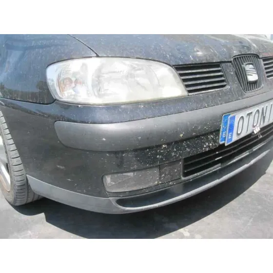 SEAT CORDOBA BERLINA (6K2) '2001 SPORT NEGRO