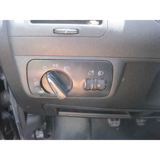 SEAT CORDOBA BERLINA (6K2) '2001 SPORT NEGRO
