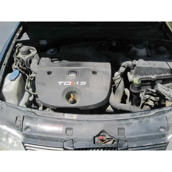 SEAT CORDOBA BERLINA (6K2) '2001 SPORT NEGRO