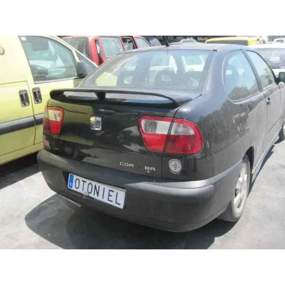 SEAT CORDOBA BERLINA (6K2) '2001 SPORT NEGRO