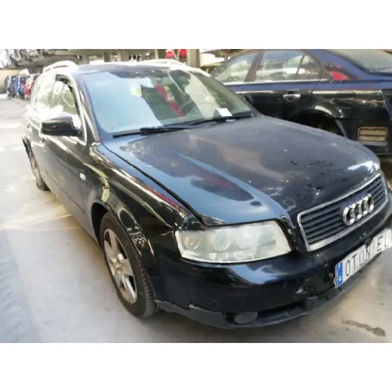 AUDI A4 AVANT (8E) '2003 1.9 TDI NEGRO