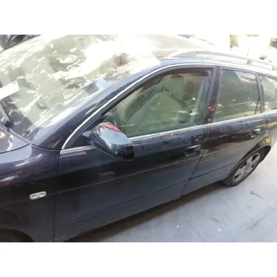 AUDI A4 AVANT (8E) '2003 1.9 TDI NEGRO