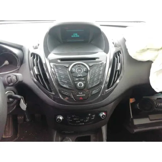 FORD TOURNEO COURIER (C4A) '2018 TITANIUM BLANCO