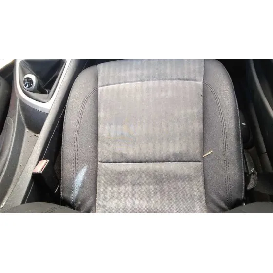 BMW SERIE 1 BERLINA (E81/E87) '2005 118D DORADO