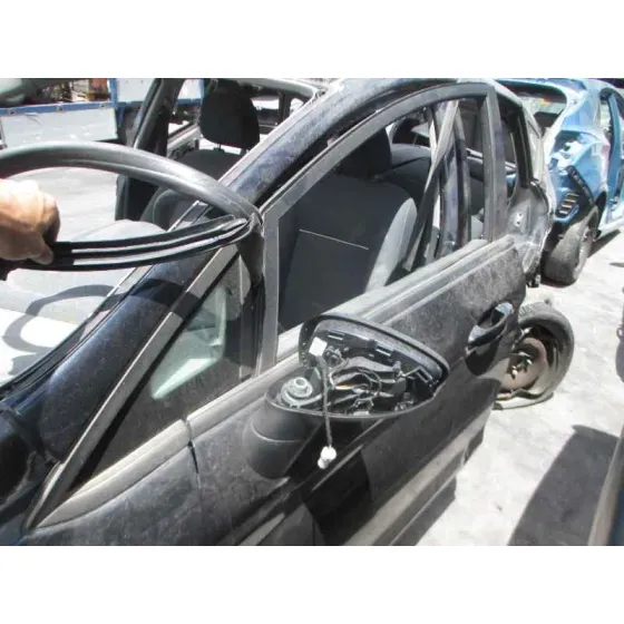 FORD FIESTA (CCN) '2013 CHAMPIONS EDITION NEGRO