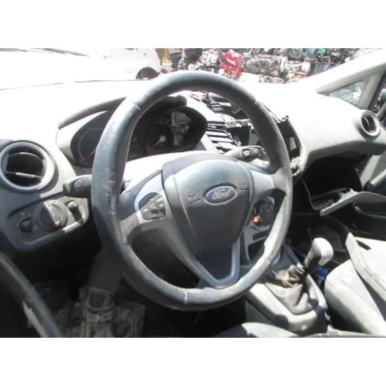 FORD FIESTA (CCN) '2013 CHAMPIONS EDITION NEGRO