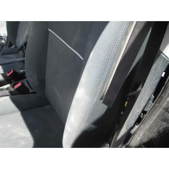 FORD FIESTA (CCN) '2013 CHAMPIONS EDITION NEGRO