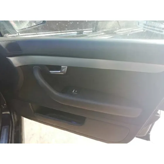 AUDI A4 BERLINA (8E) '2008 2.0 TDI 16V (103KW) NEGRO