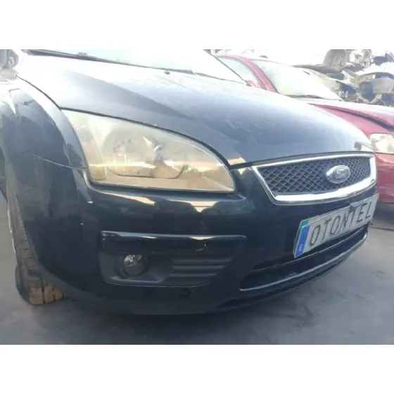 FORD FOCUS BERLINA (CAP) '2006 AMBIENTE (D) NEGRO