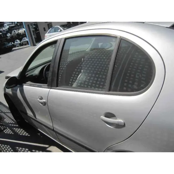 SEAT LEON (1M1) '2004 SIGNO PLATA