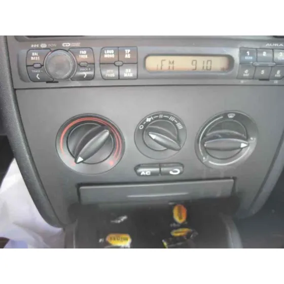 SEAT LEON (1M1) '2004 SIGNO PLATA