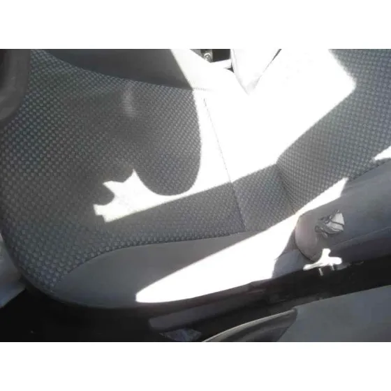 SEAT LEON (1M1) '2004 SIGNO PLATA
