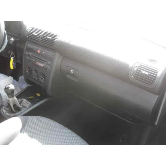 SEAT LEON (1M1) '2004 SIGNO PLATA