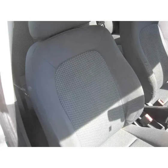 SEAT LEON (1M1) '2004 SIGNO PLATA
