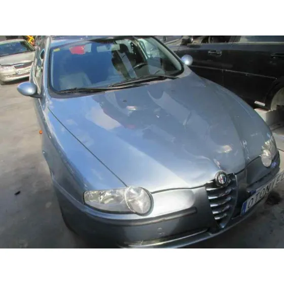 ALFA ROMEO 147 (190) '2003 1.6 T.SPARK ECO DISTINCTIVE GRIS