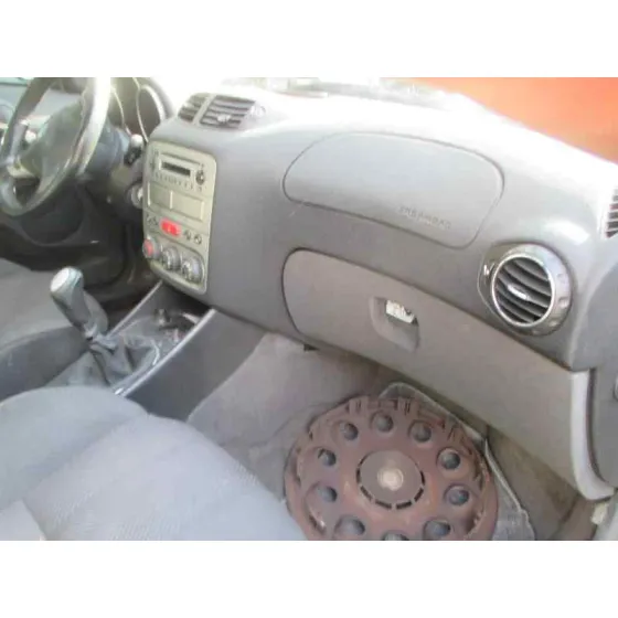 ALFA ROMEO 147 (190) '2003 1.6 T.SPARK ECO DISTINCTIVE GRIS