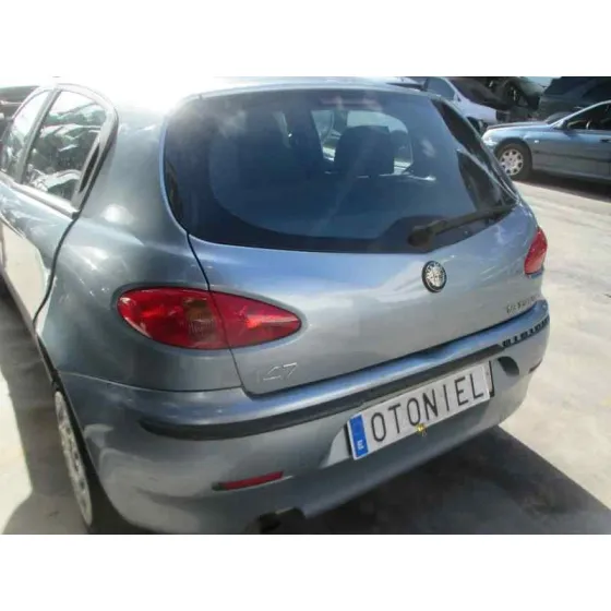 ALFA ROMEO 147 (190) '2003 1.6 T.SPARK ECO DISTINCTIVE GRIS