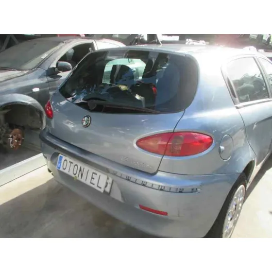 ALFA ROMEO 147 (190) '2003 1.6 T.SPARK ECO DISTINCTIVE GRIS