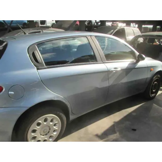 ALFA ROMEO 147 (190) '2003 1.6 T.SPARK ECO DISTINCTIVE GRIS