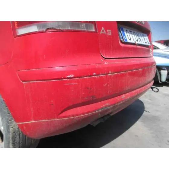 AUDI A3 (8P) '2005 1.9 TDI AMBIENTE ROJO
