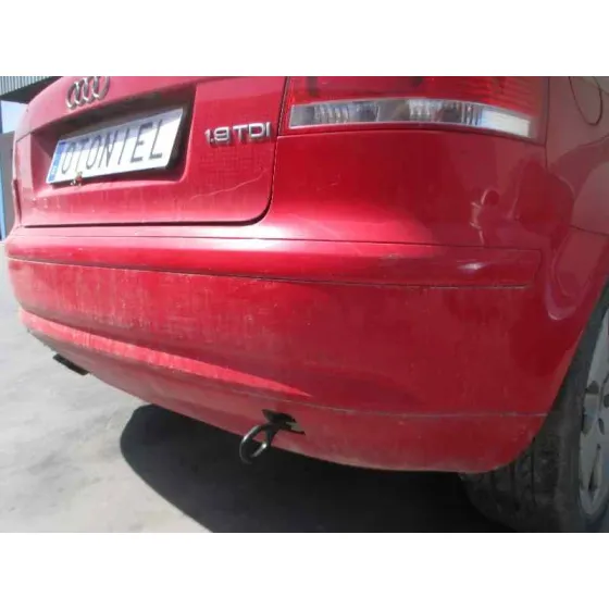 AUDI A3 (8P) '2005 1.9 TDI AMBIENTE ROJO