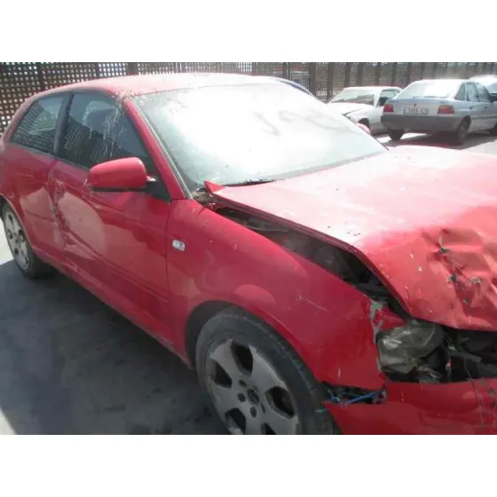 AUDI A3 (8P) '2005 1.9 TDI AMBIENTE ROJO