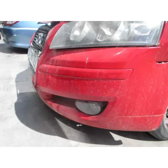 AUDI A3 (8P) '2005 1.9 TDI AMBIENTE ROJO